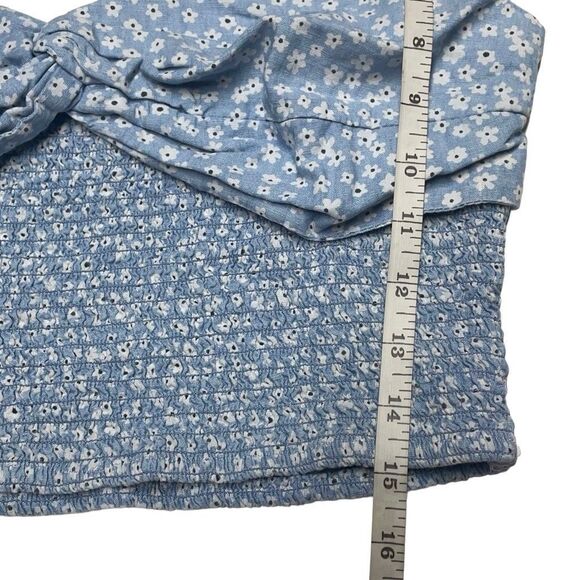 AE Blue DItsy Floral Smocked Twist Front Crop Top - Picture 6 of 7